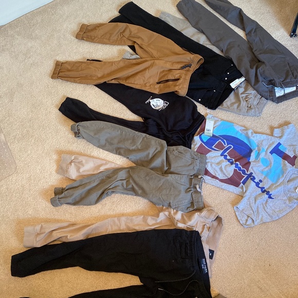 8 pants (all xs and small) khakis, jeans(28/32),sweats, and champion tshirt - Picture 1 of 1